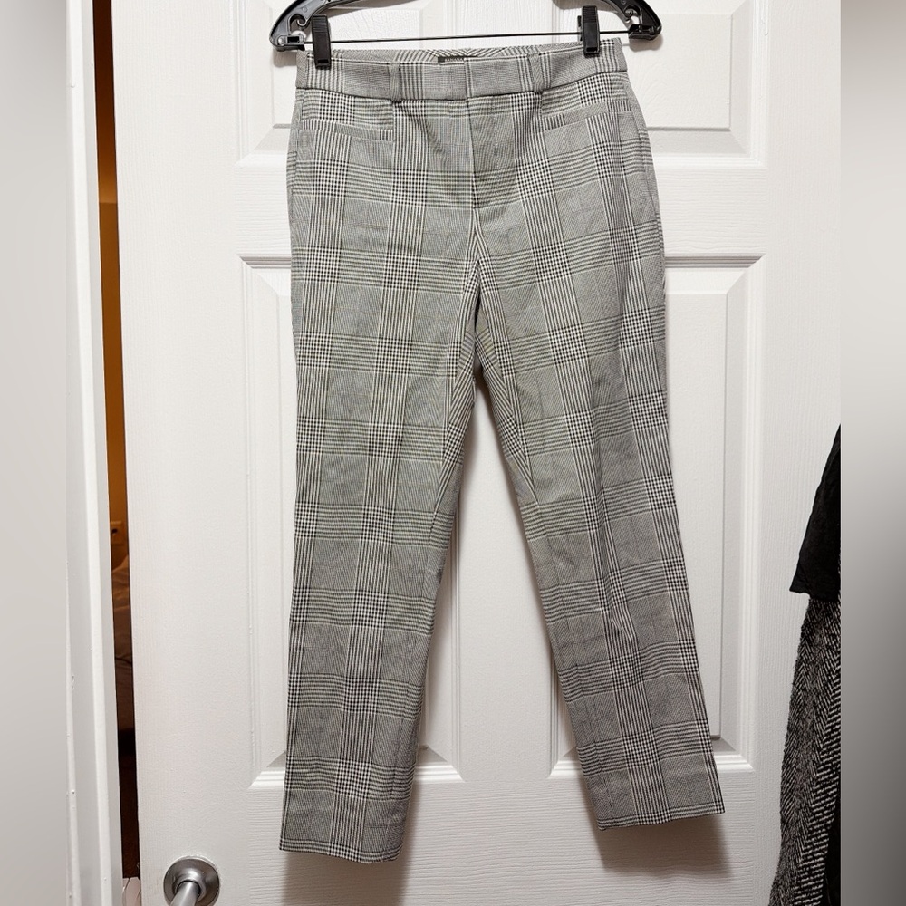 Banana Republic Black and White Checkered Pants